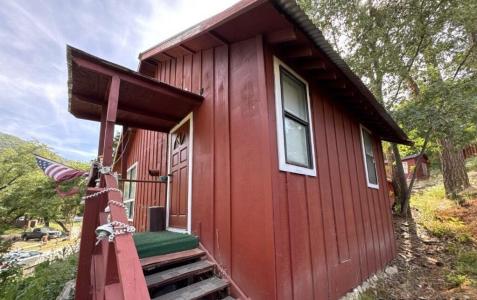 379 Cedar Brook Trail, California Hot Springs, Califórnia 93207, Estados Unidos