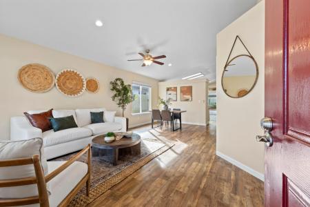 10834 Bassie, Rancho Cordova, Kalifornia 95670, USA