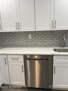 118 Amberly Drive #F, Manalapan, New Jersey 07726