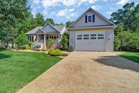 31 Holly Lane, Crossville, 田納西州 38558, 美國