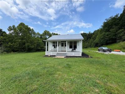 271 Chapel Dr., Yawkey, WV 25573, USA