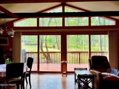 116 Maple Ridge Road, Milford, Pennsylvania 18337, USA