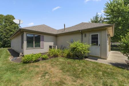 8041 Harrisburg Lane, Fort Wayne, Indiana 46835, USA