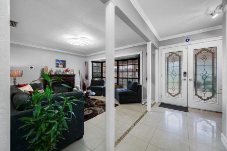8309 W ELM ST, Tampa, Florida 33615, USA