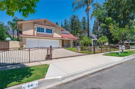 641 Trail View Court, Upland, California 91784, Stati Uniti