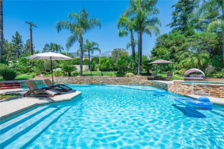 641 Trail View Court, Upland, California 91784, USA
