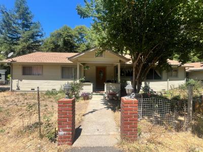 28550 N Hwy 101, Willits, California 95490, USA