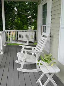 12 Persimmon Lane, Loogootee, Indiana 47553, USA