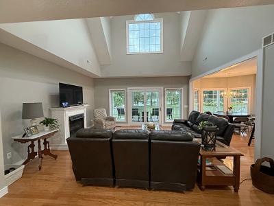 12 Persimmon Lane, Loogootee, Indiana 47553, USA