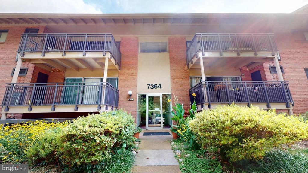 7364 Lee Hwy , 203, Falls Church, Virginia 22046, USA