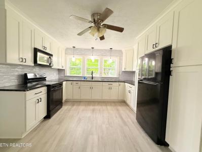 1490 Flanary Bridge Rd, Jonesville, Virginia 24263, Estados Unidos