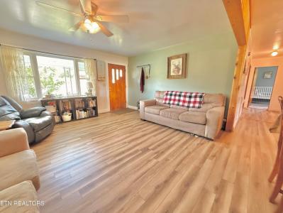 4736 Sugar Run Road, Jonesville, Virginia 24263, Estados Unidos