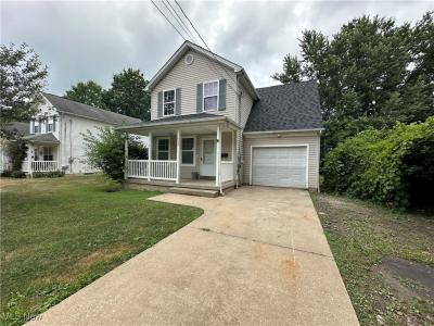 933 W 37th Street, Ashtabula, Ohio 44004, États-Unis