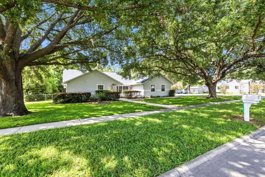 38904 5th Ave, Zephyrhills, 佛罗里达州 33542, 美国