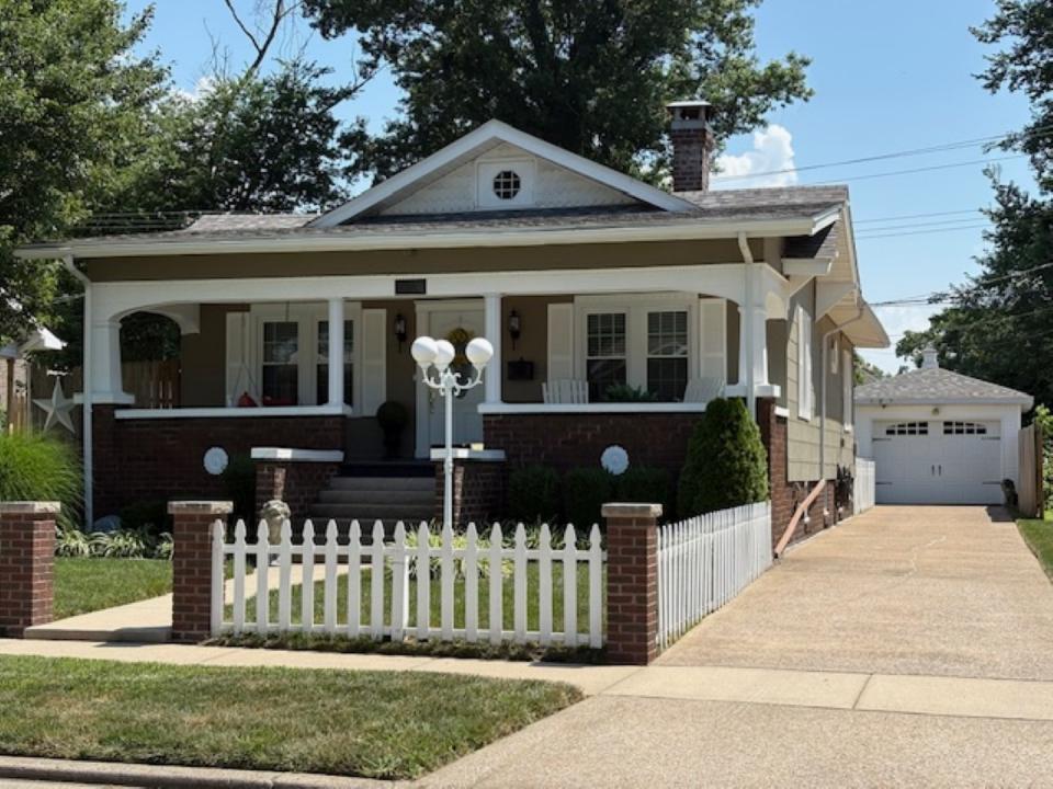 2139 Herbert St, Murphysboro, Illinois 62966, Estados Unidos