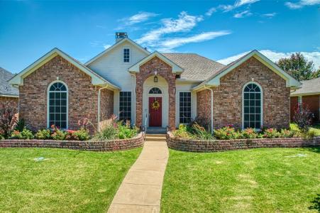 2900 Boyd Street, Ennis, Texas 75119, USA
