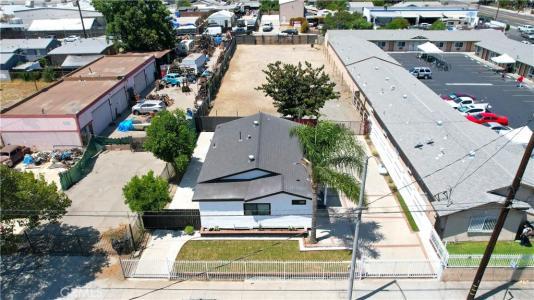 1163 E Mission Boulevard, Pomona, Californie 91766, États-Unis