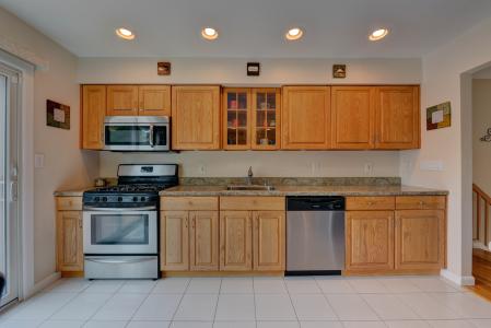 19 Reynolds Road, Pequannock, NJ 07440, USA