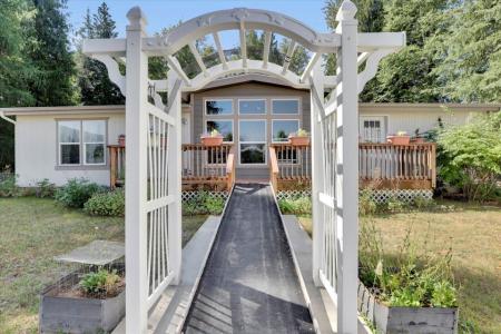2351 Wa-31, Ione, Washington 99139, USA