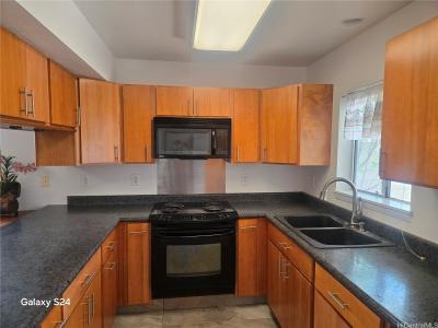 94-1060 Lelehu Street, Waipahu, Hawaii 96797, USA
