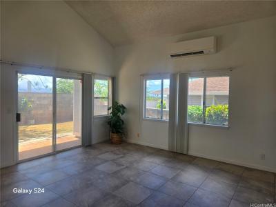 94-1060 Lelehu Street, Waipahu, Hawaii 96797, Stati Uniti