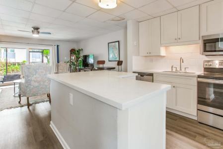 201 Pensacola Beach Rd #A-25, Gulf Breeze, 佛罗里达州 32561, 美国