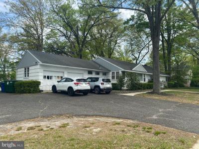 4 Monroe Avenue, Pitman, NJ 08071, USA