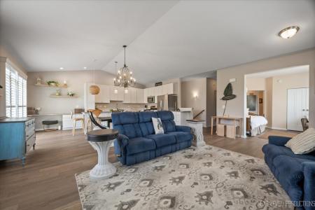 1126 Mandalay Lane , 1126, Bolingbrook, Illinois 60490, USA