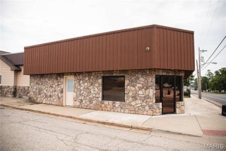 405 W. Washington Street, Cuba, Missouri 65453, USA