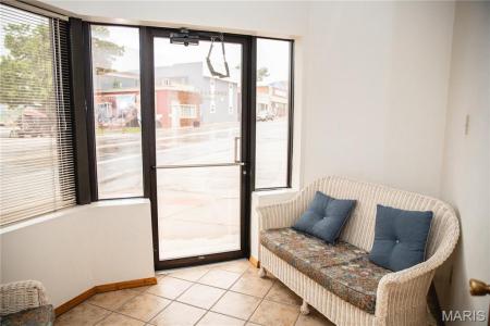 405 W. Washington Street, Cuba, Missouri 65453, USA