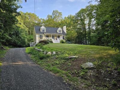 286 Riverlin St, Millbury, 马萨诸塞州 01527, 美国