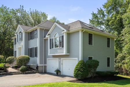 4 Green Meadow Dr, Lynnfield, 马萨诸塞州 01940, 美国
