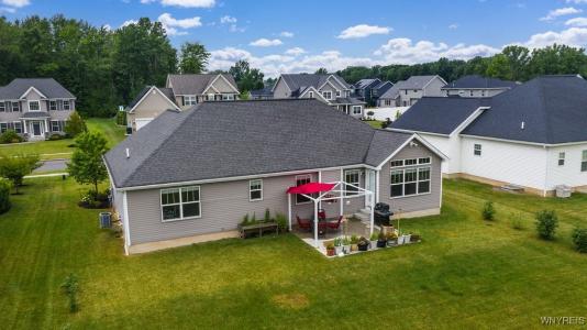 63 Castlewood Court, Grand Island, New York 14072, Amerika Birleşik Devletleri