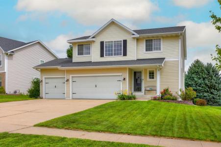 9115 Cowden Drive, Johnston, איווה 50131, ארצות הברית של אמריקה