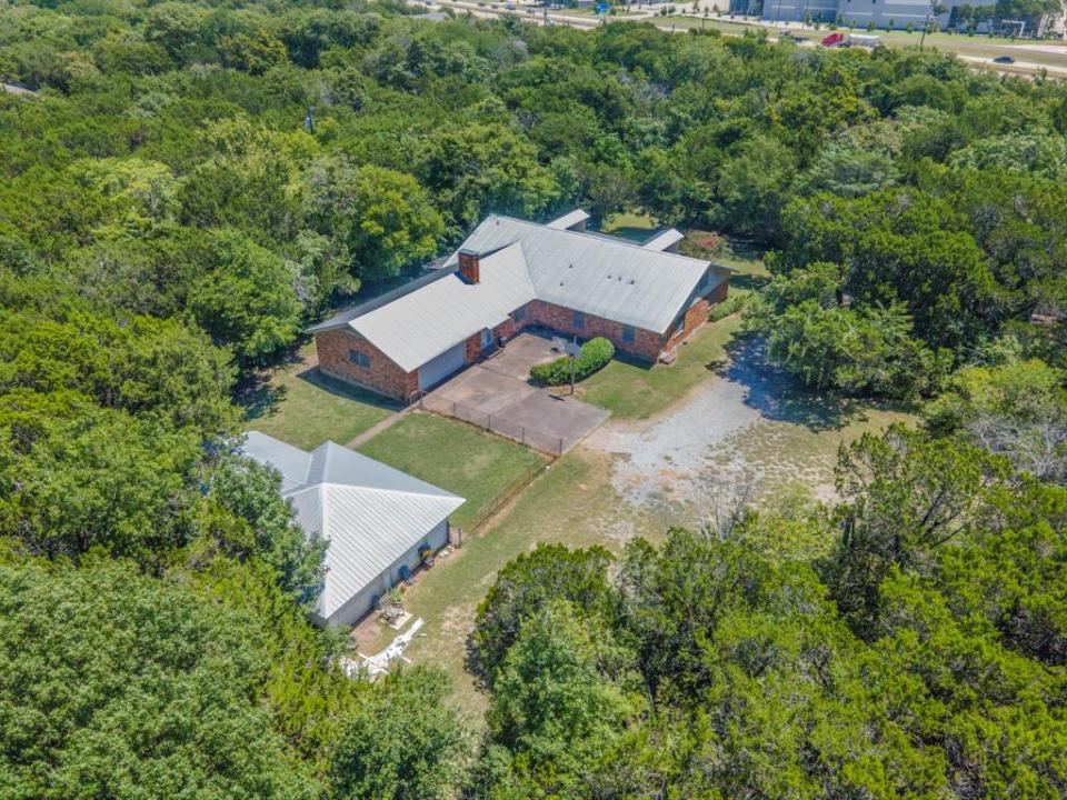 1047 S Highway 67 Highway, Cedar Hill, Texas 75104, Stati Uniti