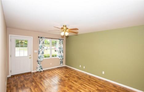 1604 Lindberg, Unit #1-4, Cuba, Missouri 65453, USA