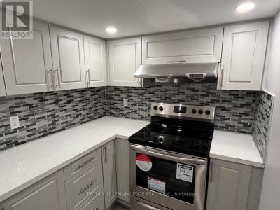 131 FARTHINGALE CRESCENT, Brampton (fletcher's Meadow), Ontario L7A 1W9, Kanada