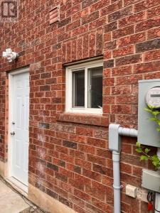 131 FARTHINGALE CRESCENT, Brampton (fletcher's Meadow), Ontario L7A 1W9, Kanada