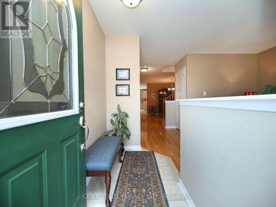 32 BLUEWATER CRESCENT, Brampton (fletcher's Meadow), אונטריו L7A 2H1, קנדה