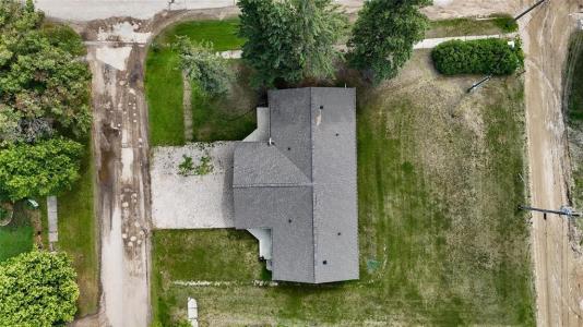 46 FIRST STREET NORTHWEST, Erickson, Манитоба R0J 0P0, Канада