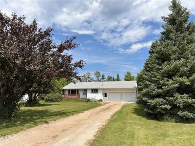 96 MCDONALD DRIVE, Strathclair, Manitoba R0J 2C0, Canada