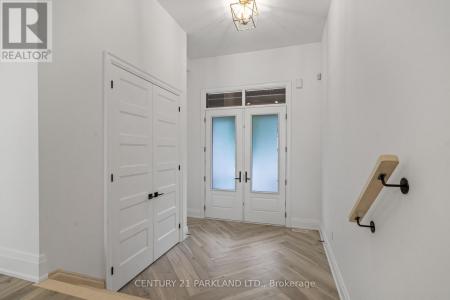 326 TINY BEACHES ROAD SOUTH, Tiny, Ontario L0L 2J0, Kanada