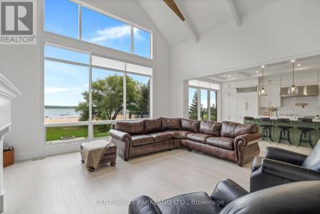 326 TINY BEACHES ROAD SOUTH, Tiny, Ontario L0L 2J0, Canada