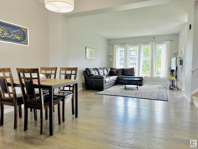 5832 ANTHONY CRESCENT SW, Edmonton, Alberta T6W 3H5, Canadá