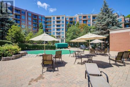 38 WILLIAM CARSON CRESCENT, Toronto (st. Andrew-windfields), Ontario M2P 2H2, Canada