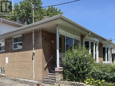 94 BILLINGTON CRESCENT, Toronto (parkwoods-donalda), Онтарио M3A 2G6, Канада