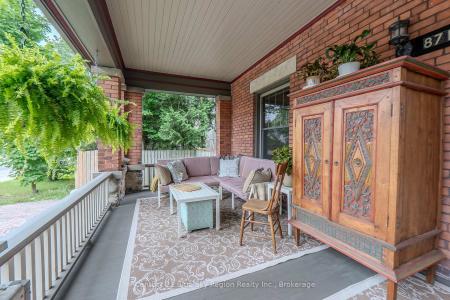 871 MAIN STREET W, North Bay, Ontario P1B 2V8, Canada