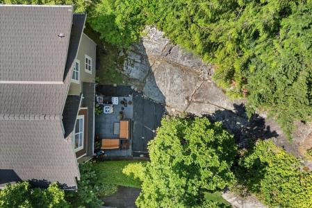 4949 EDENDALE COURT, West Vancouver, Colúmbia Britânica V7W 3H7, CANADÁ