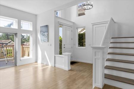 4949 EDENDALE COURT, West Vancouver, British Columbia V7W 3H7, Canada