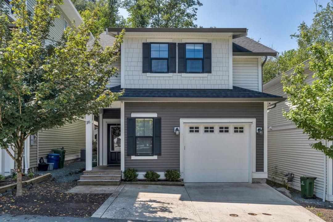47042 MACFARLANE PLACE, Chilliwack, Британская Колумбия V2R 0P3, Канада